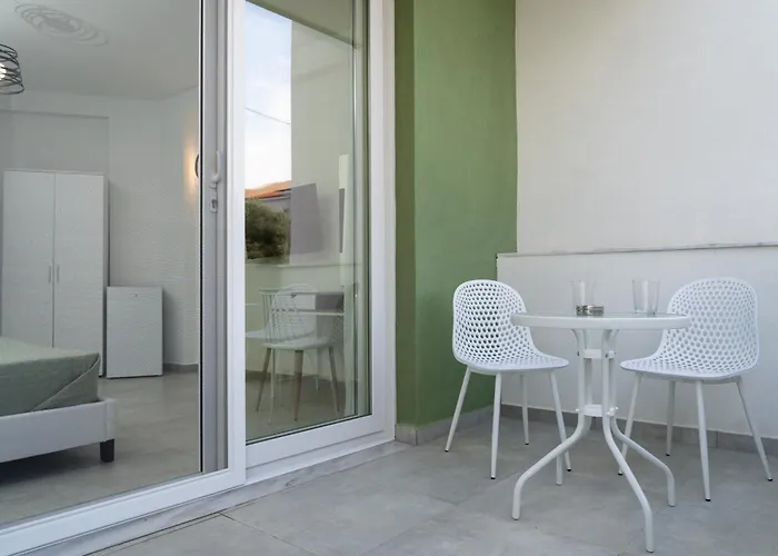 Bluegreen Eco * Ofrínion